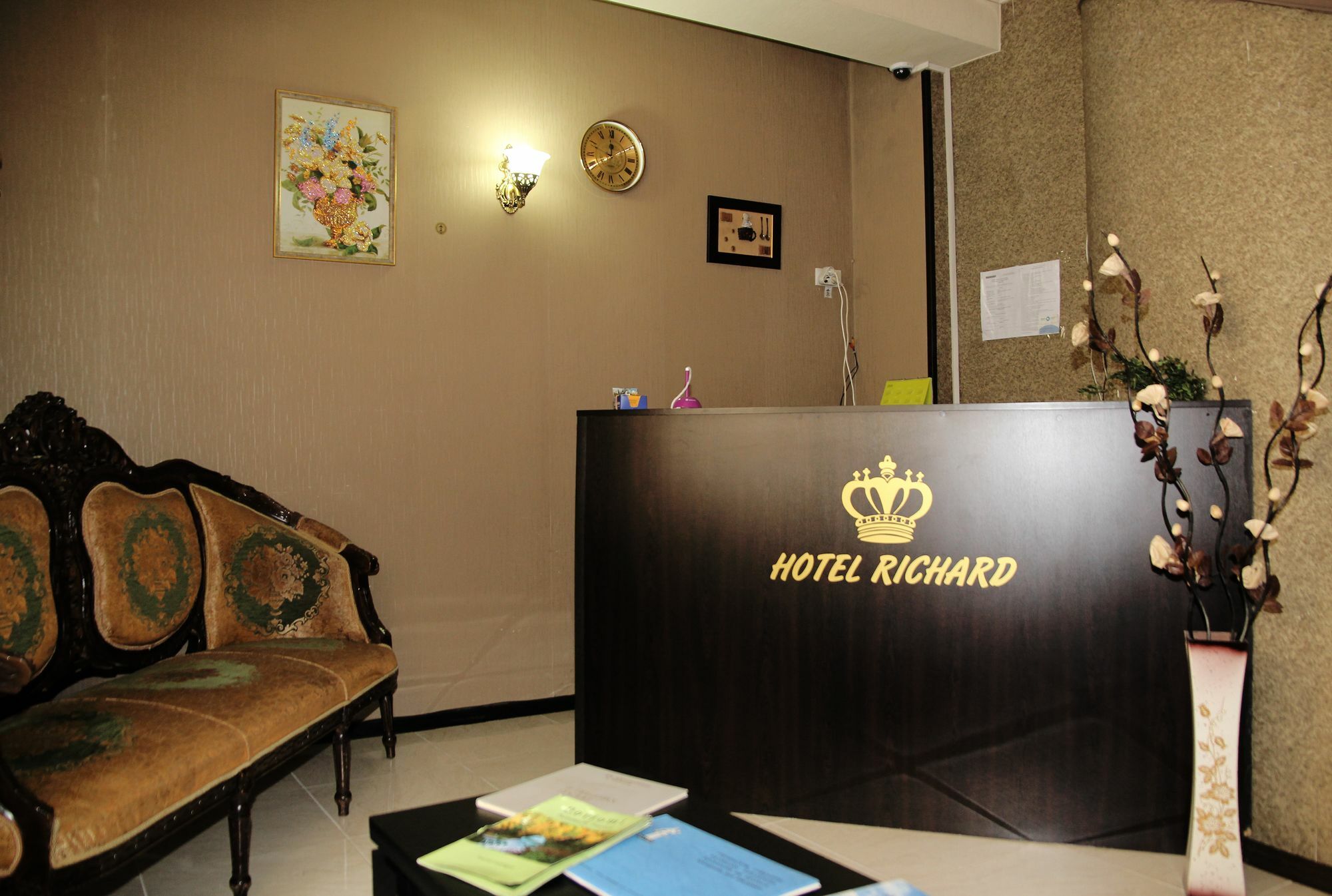 Hotel Richard Tbilisi Luaran gambar