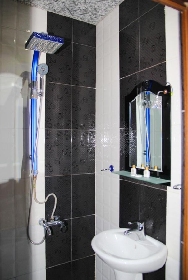 Hotel Richard Tbilisi Luaran gambar